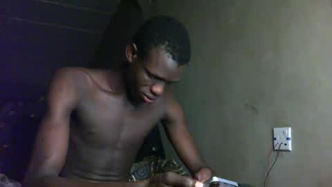 Snapshot of sunnyjohn447 chatting on 10-16-25, 09:32 Sunnyblack2 online show from 10-16-25, 09:32