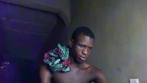 Snapshot of sunnyjohn447 chatting on 11-09-25, 09:29 Sunnyblack2 online show from 11-09-25, 09:29