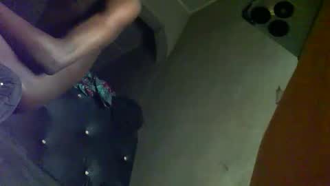 Snapshot of sunnyjohn447 chatting on 11-14-25, 10:25 Sunnyblack2 online show from 11-14-25, 10:25