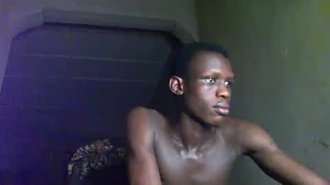 Snapshot of sunnyjohn447 chatting on 11-20-25, 10:48 Sunnyblack2 online show from 11-20-25, 10:48