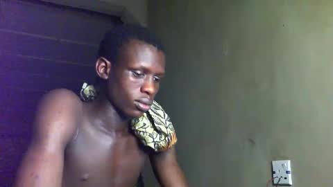 Snapshot of sunnyjohn447 chatting on 11-22-25, 11:26 Sunnyblack2 online show from 11-22-25, 11:26