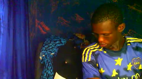 Snapshot of sunnyjohn447 chatting on 04-30-26, 08:42 Sunnyblack2 online show from 04-30-26, 08:42
