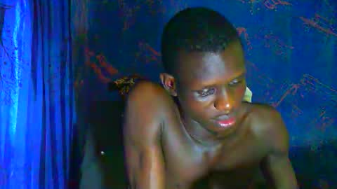 Snapshot of sunnyjohn447 chatting on 05-03-26, 07:03 Sunnyblack2 online show from 05-03-26, 07:03