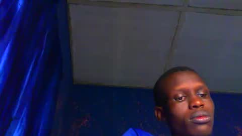 Snapshot of sunnyjohn447 chatting on 05-17-26, 02:57 Sunnyblack2 online show from 05-17-26, 02:57