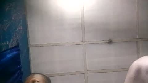 Snapshot of sunnyjohn447 chatting on 06-16-26, 10:40 Sunnyblack2 online show from 06-16-26, 10:40