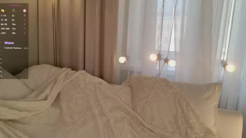 Snapshot of sunnyrisha chatting on 05-04-26, 05:14 Risha online show from 05-04-26, 05:14