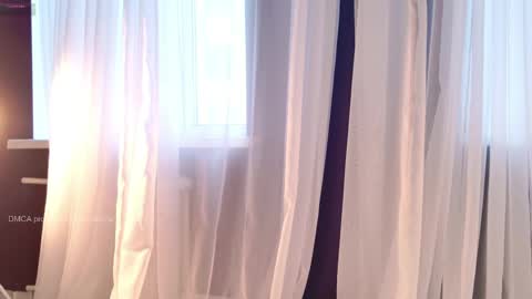 Snapshot of sunnyrisha chatting on 05-15-26, 05:25 Risha online show from 05-15-26, 05:25