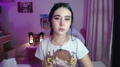 Snapshot of sunset_pienk chatting on 06-16-26, 03:42 Sunset online show from 06-16-26, 03:42