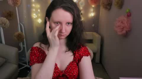 Alice online show from 04-11-26, 01:15