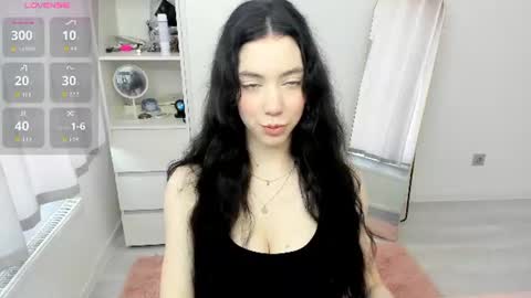 Snapshot of sunshine_bliss chatting on 07-15-26, 11:15 sunshine_bliss online show from 07-15-26, 11:15