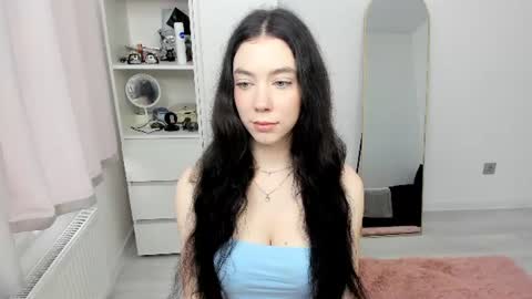 Snapshot of sunshine_bliss chatting on 07-22-26, 03:26 sunshine_bliss online show from 07-22-26, 03:26