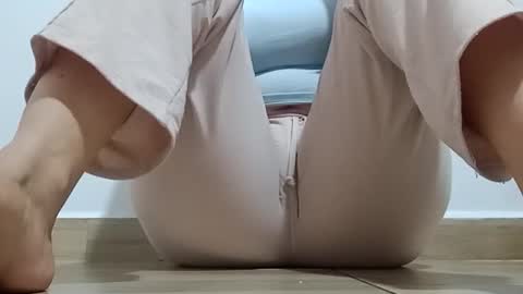 Annie online show from 02-02-26, 04:22