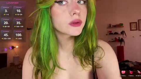 Lina online show from 06-09-26, 06:47