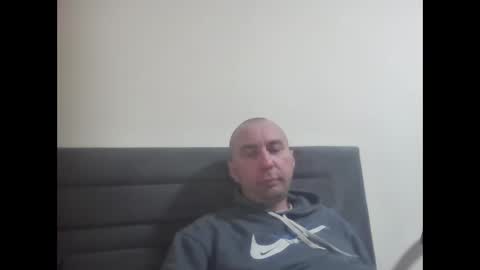 Snapshot of super42835015 chatting on 01-18-26, 06:23 super42835015 online show from 01-18-26, 06:23