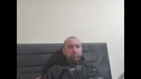 Snapshot of super42835015 chatting on 04-03-26, 05:00 super42835015 online show from 04-03-26, 05:00