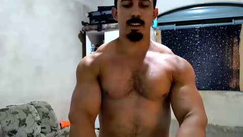 Snapshot of superbigmr chatting on 03-22-26, 06:50 james online show from 03-22-26, 06:50