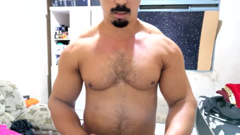 Snapshot of superbigmr chatting on 06-23-26, 04:43 james online show from 06-23-26, 04:43