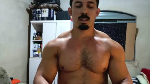 Snapshot of superbigmr chatting on 06-30-26, 04:35 james online show from 06-30-26, 04:35
