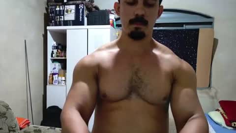 Snapshot of superbigmr chatting on 07-29-26, 12:42 james online show from 07-29-26, 12:42
