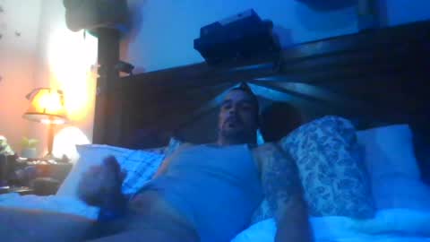 Snapshot of superd512 chatting on 07-28-26, 01:23 Guero Cash online show from 07-28-26, 01:23