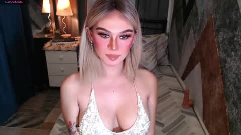 CARMINA online show from 04-14-26, 12:16