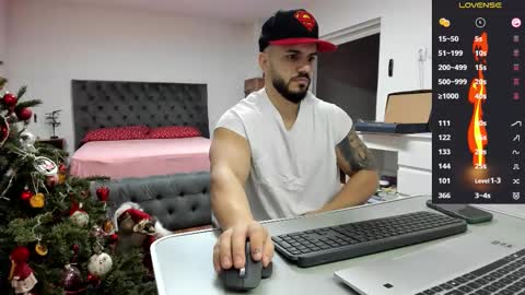 supermanboyxxl online show from 12-17-25, 06:19