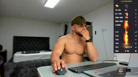 Snapshot of supermanboyxxl chatting on 05-08-26, 06:08 supermanboyxxl online show from 05-08-26, 06:08