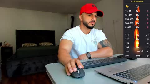 Snapshot of supermanboyxxl chatting on 05-26-26, 06:31 supermanboyxxl online show from 05-26-26, 06:31