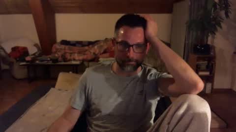 supersquirrel81 online show from 01-09-26, 05:04