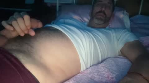 Snapshot of surfguy82 chatting on 09-19-25, 04:36 SurfGuy82 online show from 09-19-25, 04:36