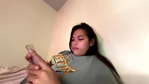 Snapshot of susaimi19 chatting on 03-14-26, 02:06 itsme Mathea69 online show from 03-14-26, 02:06