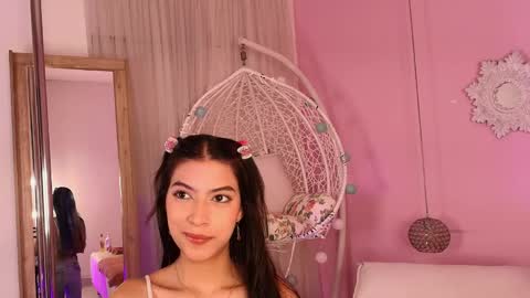 Snapshot of susana__sanchez chatting on 05-15-26, 11:17 SUSANA online show from 05-15-26, 11:17