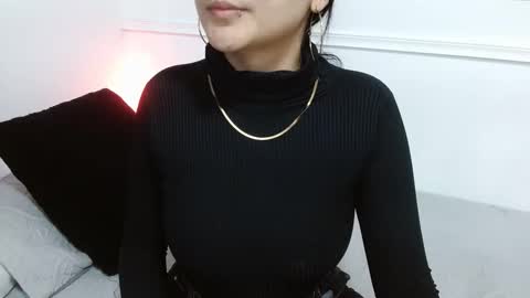 susana online show from 12-23-24, 03:44