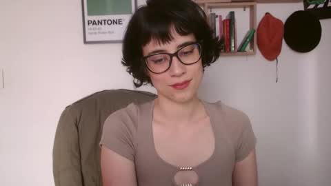 susana_w online show from 11-05-25, 05:57