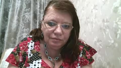 Snapshot of susanaahsun chatting on 06-12-26, 11:20 SusanaAhSun online show from 06-12-26, 11:20