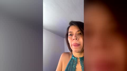 Susana online show from 05-11-26, 04:04