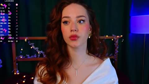 Stacy online show from 11-28-25, 08:11