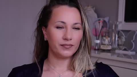 SusanJewel online show from 02-15-26, 08:46