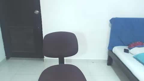 Snapshot of susanleroy chatting on 02-16-25, 11:49 susanleroy online show from 02-16-25, 11:49