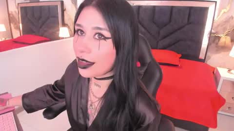 susanvilla online show from 02-18-26, 07:54