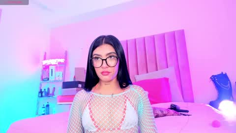 Snapshot of sussan_nicolle1 chatting on 01-30-25, 04:02 Sussan Nicole online show from 01-30-25, 04:02