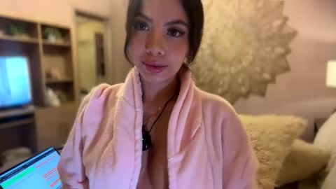  Susy  online show from 06-05-26, 01:23