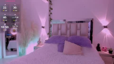 sussy_bell_ online show from 05-27-26, 08:06