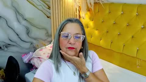 Snapshot of sussy_perez_ chatting on 04-30-26, 04:08 Sussy online show from 04-30-26, 04:08