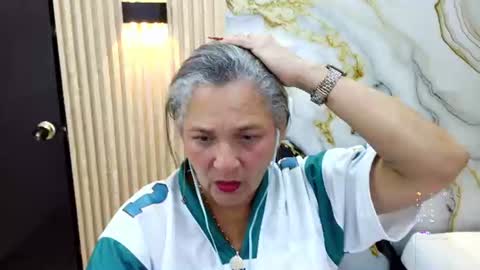 Snapshot of sussy_perez_ chatting on 06-29-26, 03:24 Sussy online show from 06-29-26, 03:24