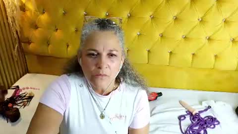 Snapshot of sussy_perez_ chatting on 07-01-26, 09:33 Sussy online show from 07-01-26, 09:33