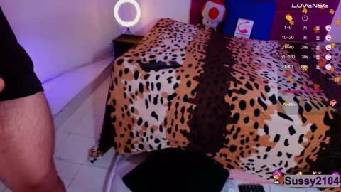 sussy and  ken online show from 10-22-25, 11:21