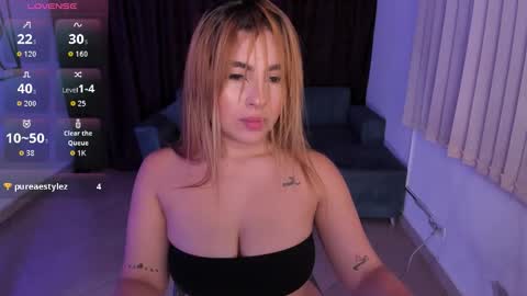 Susy online show from 11-21-25, 04:11