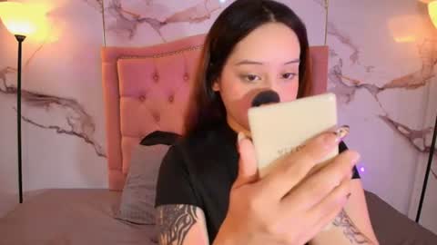 Snapshot of suxan_white chatting on 06-29-26, 01:11 suxan_white online show from 06-29-26, 01:11