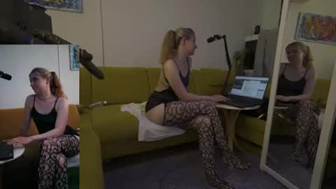 suzannexxxxxx online show from 05-10-26, 09:31